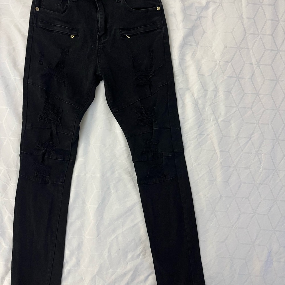 Argonaut Stylish Black Distressed Jeans